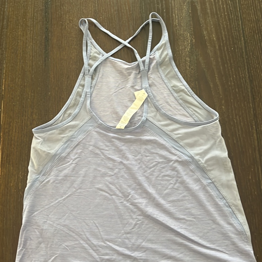 Workout/yoga top - Picture 2 of 4